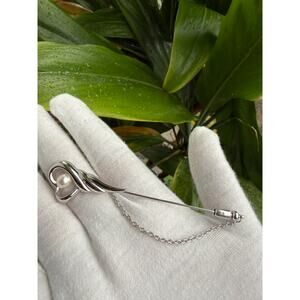 TASAKI Pearl Silver 925 Chain Pin Brooch Elegant Designer Jewelry